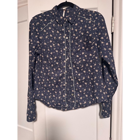 Free People Navy Floral Print Long Sleeve Button Down Shirt Women's Size Medium - Picture 4 of 8